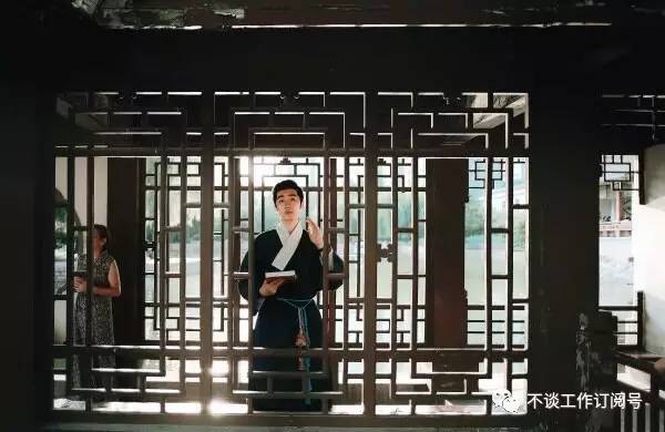 折叠汉服教程,能穿的汉服怎么折