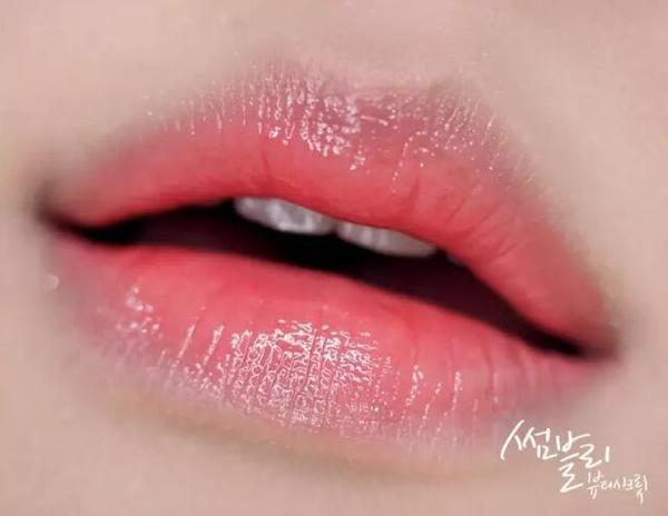 韩国唇釉爆款榜透明,韩国美妆热销唇釉