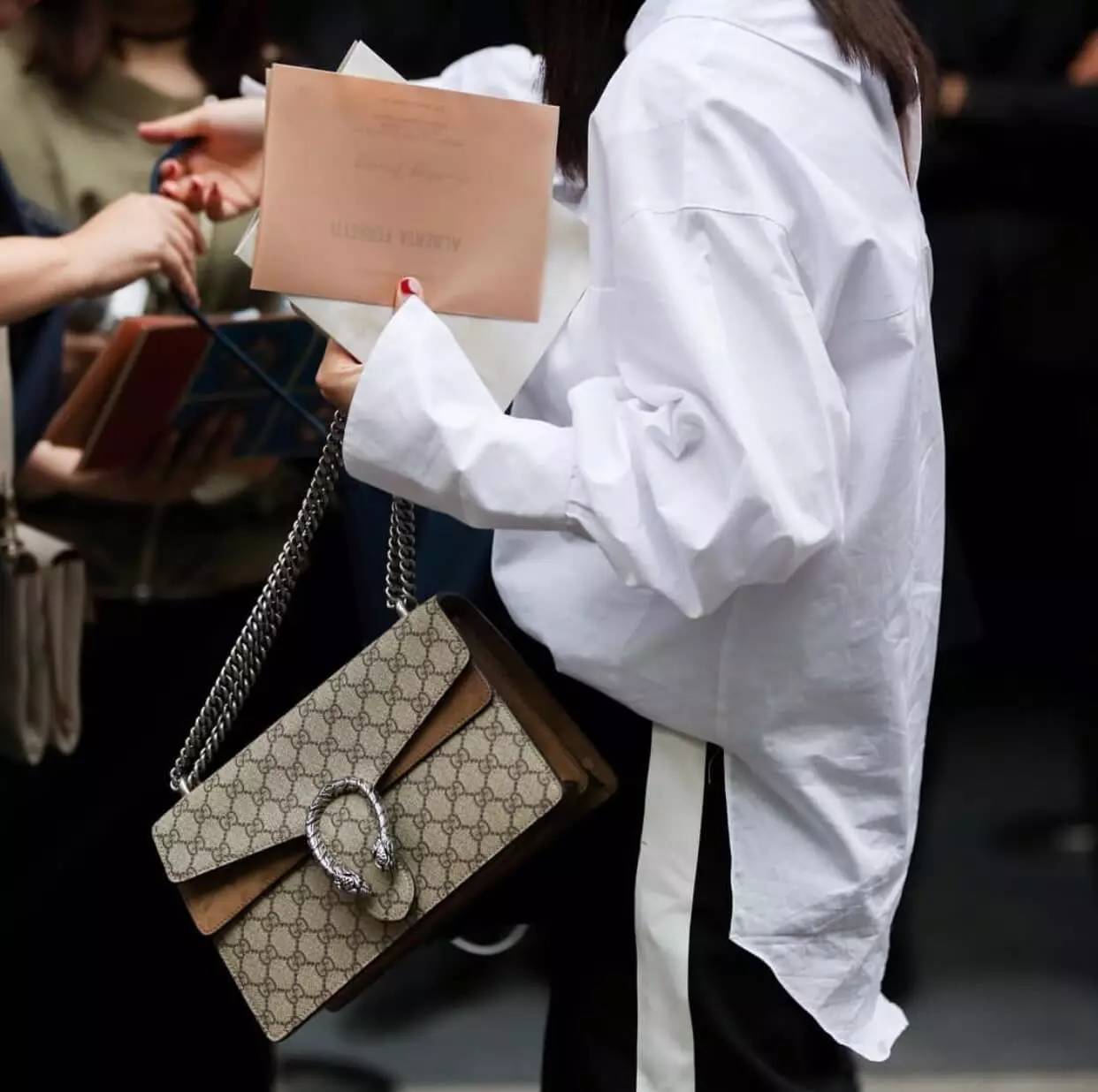 年终讲｜盘点2016年最火的五款包，男人看了会流泪