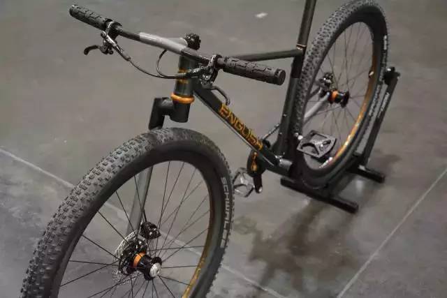 这世界上最便宜的自行车,最贵的自行车是什么品牌