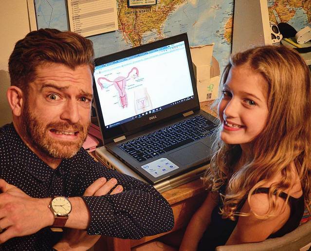 一个娃就够呛了，家有四个小公主怎么办？