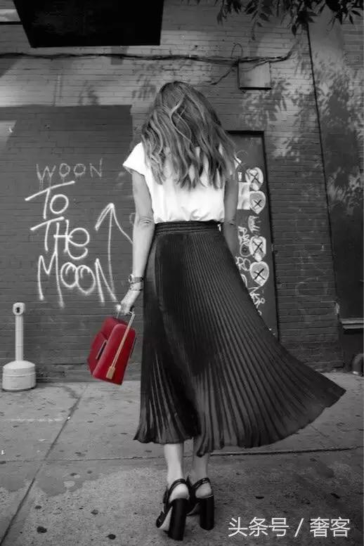 没有不爱包包的女生，尤其是红包，各位男票们不要装作没看见