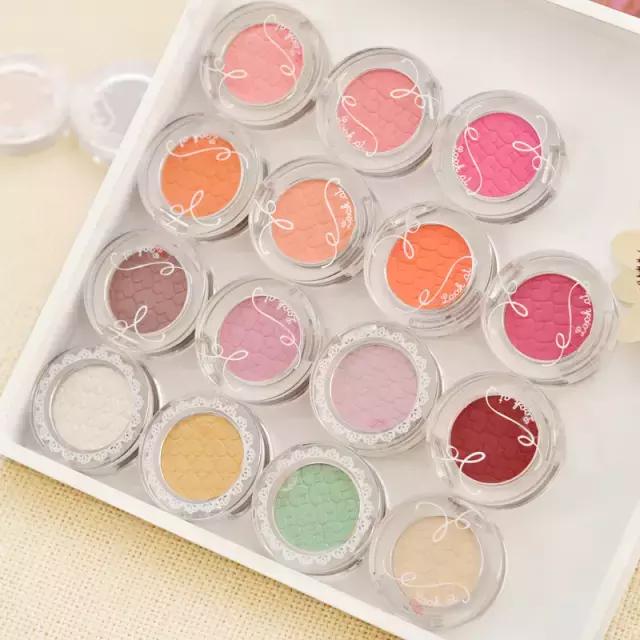 干净高级的眼妆如何选眼影,眼妆初学者必看