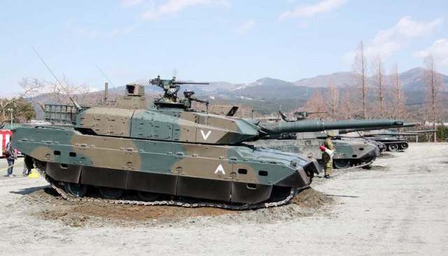 5分钟看懂坦克发展史 (坦克经过三代的发展出现了什么化)