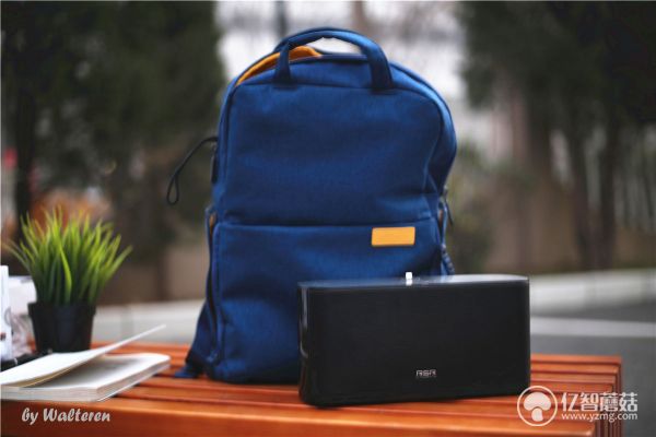 不用耳机孔一样插上就听，RSRDS909未来音响体验