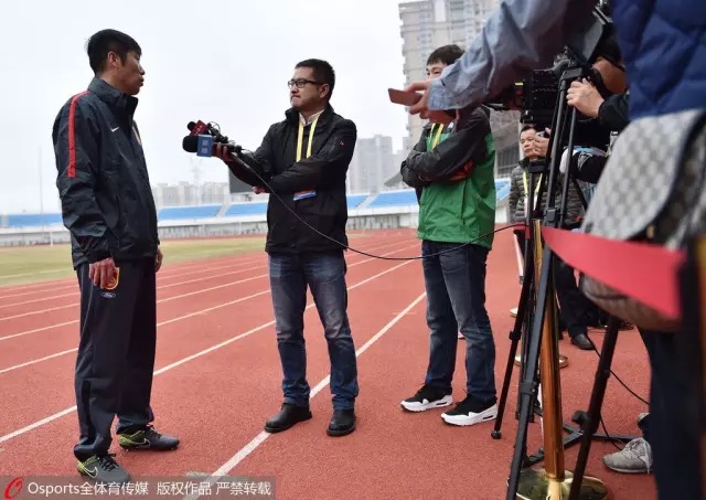 足球记者名单,足球记者故事