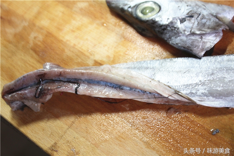 红烧带鱼怎么腌制好吃,红烧带鱼太腥怎么办