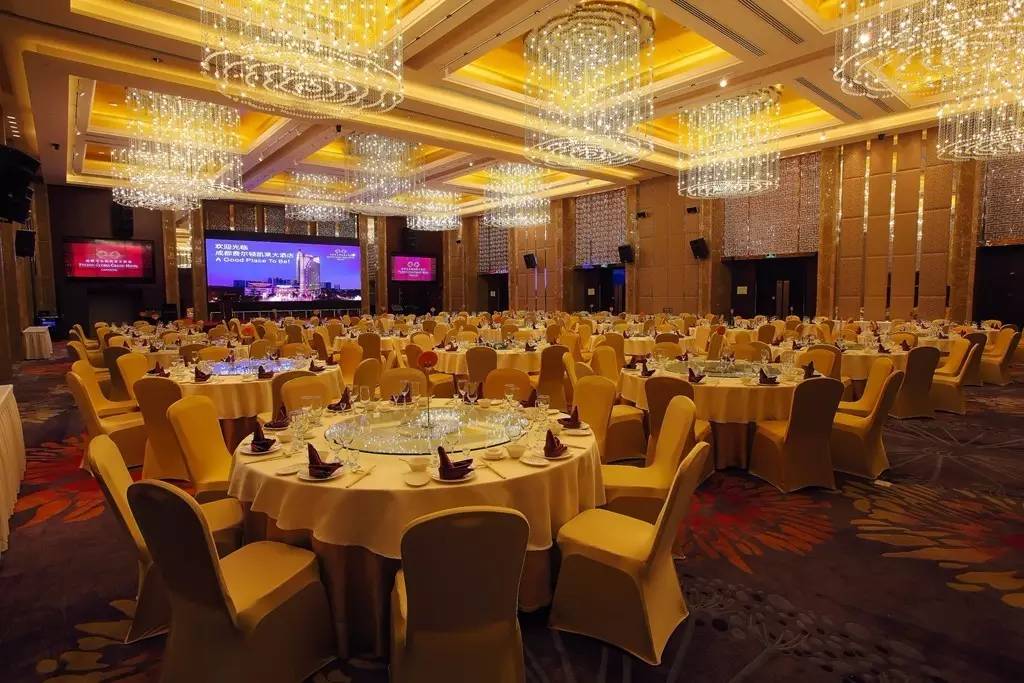 费尔顿凯莱大酒店自助多少钱一位,成都费尔顿凯莱大酒店婚宴价格