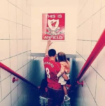 足坛十大传奇告别,2016年足坛转会汇总