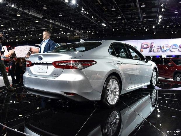 卡罗拉2.0和凯美瑞2.0有啥区别,丰田2020