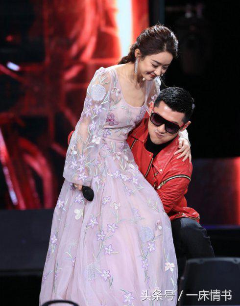 赵丽颖和奥运冠军张继科唱歌视频,张继科赵丽颖跨年夜