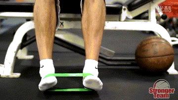 打球容易崴脚应该怎么锻炼,打球经常崴脚怎么锻炼