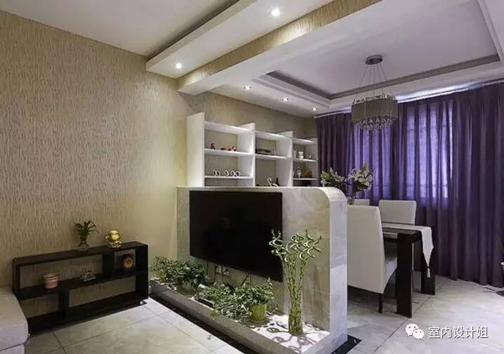 电视墙节省空间,电视墙太大用什么装饰一下