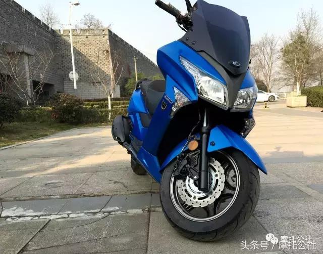 光阳赛艇250和三阳300怎么选,光阳赛艇250能换300缸头吗