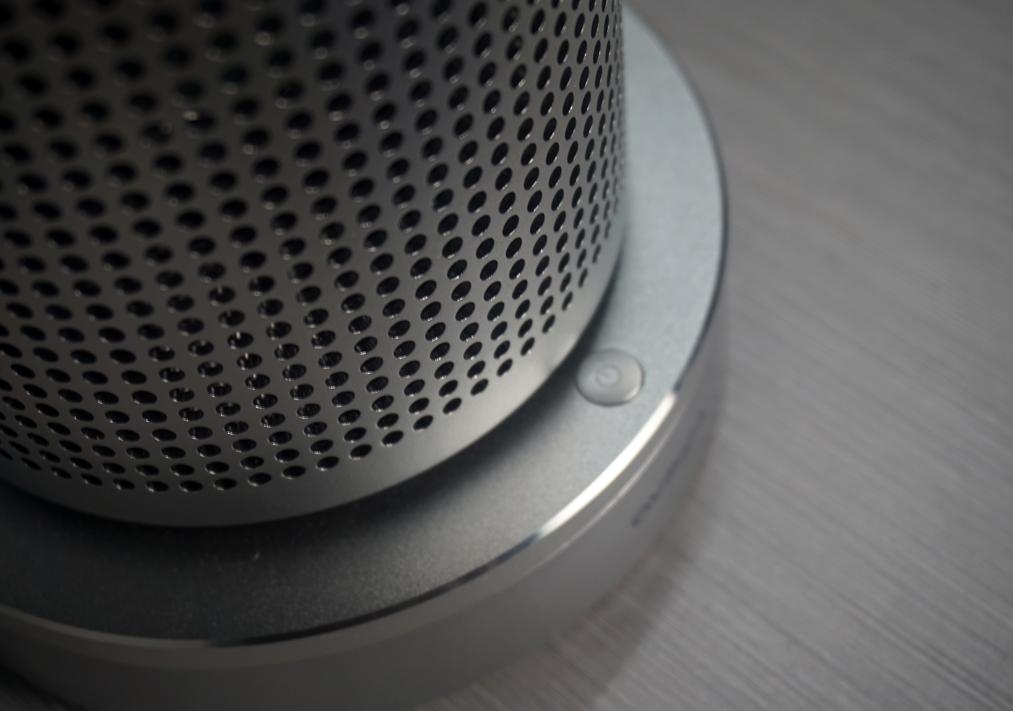 连《新闻联播》的音质都震撼千元神*爱作**浪音响盒子影音伴侣体验