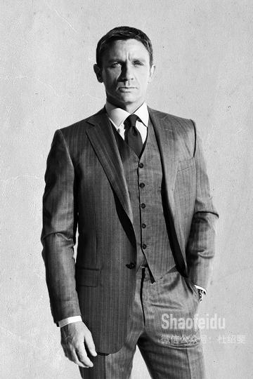 今年最流行的十款男士裤子,现在流行什么裤子男士穿