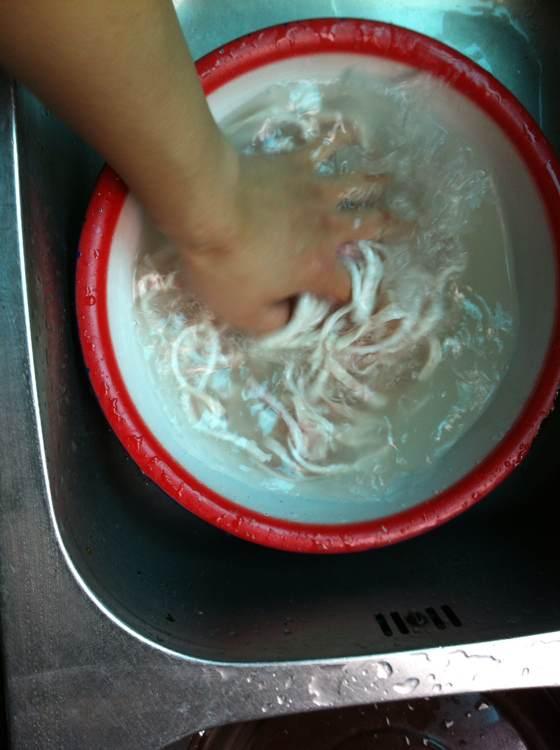 如何用竹子制作钓鱼竿,用竹子自制钓鱼竿方法