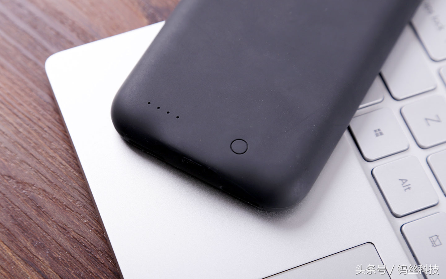 一个iphone手机壳,一个壳解决想换手机的冲动