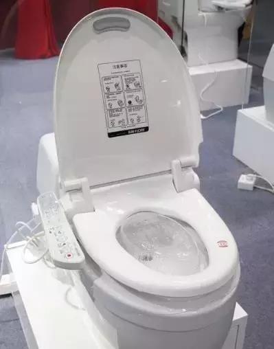 智能马桶盖箭牌松下哪个好用 (智能马桶盖2022横评)