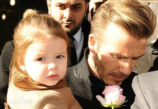 小七现状贝克汉姆,小七贝克汉姆万千宠爱