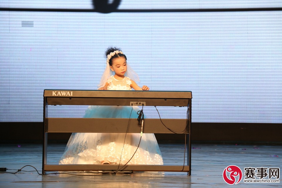 赛事网春晚录制圆满结束，正月初一至初三请锁定福建教育电视台