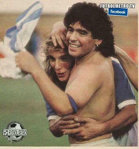 足球场上的三大经典之吻,足坛史上最强兄弟情