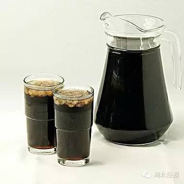 龟苓膏什么人不宜吃,阿胶龟苓膏啥东西