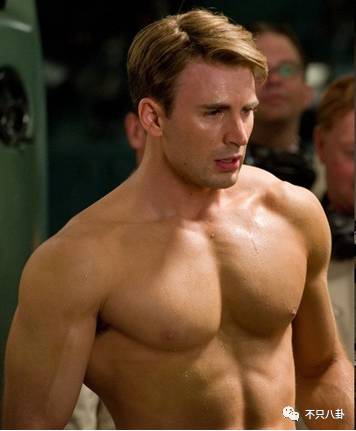 6颗蓝莓吃10分钟，无油无糖无淀粉还不能喝水，男星健身这么拼