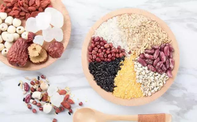 一碗普通的粥都能做的如此惊艳,一碗粥就能让我觉得人间值得