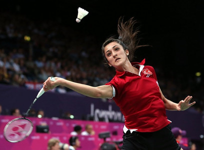 羽毛球中伤病处理,羽毛球单打常见问题