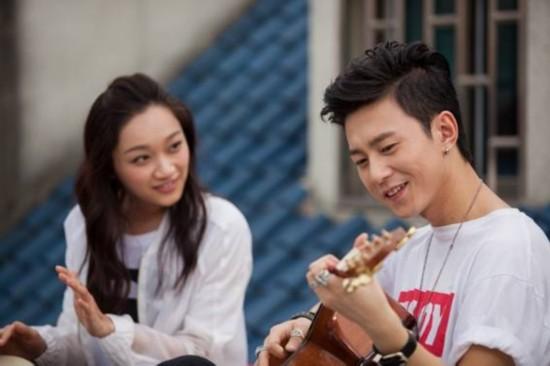 发现喜欢上自己的朋友怎么办,喜欢上自己的好朋友怎么办