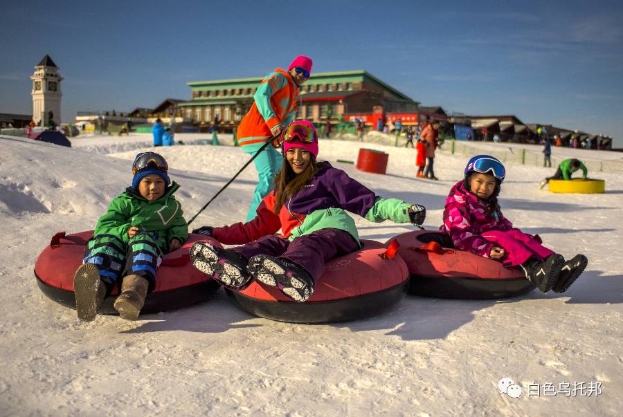南山滑雪场自带雪板门票价格,北京南山滑雪场难度