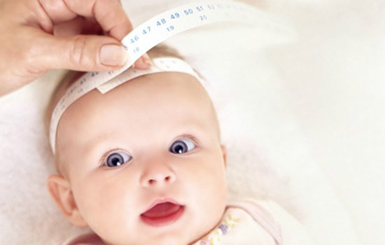 一岁八个月宝宝头围标准是多少,8个月胎儿头围标准是多少正常