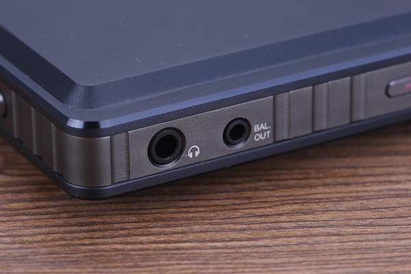 为什么韩国的音乐*放播**器都卖那么贵现在又多了一台