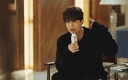 鬼怪李栋旭地狱使者剧照,鬼怪李东旭sunny