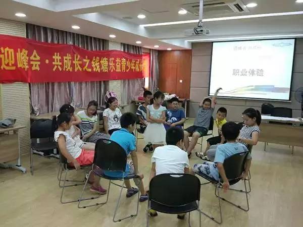 如果需要助困、助医，助学，亲青筹平台来帮助你