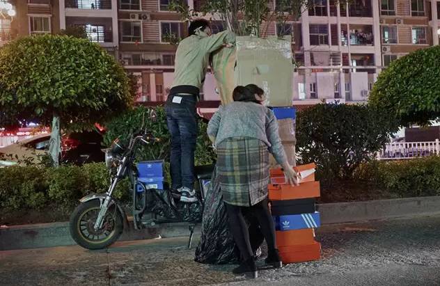 莆田nb鞋与正品鞋有区别吗,莆田nb跑鞋fuelcellv2