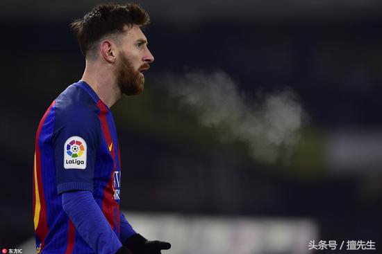 梅西罚点球吃黄牌,梅西单场造黄牌