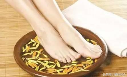 艾叶怎么用治痛经,艾叶对妇科病的作用与功效禁忌