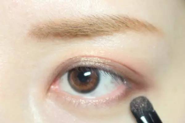 10分钟化妆小窍门视频,十分钟搞定的懒人化妆法推荐