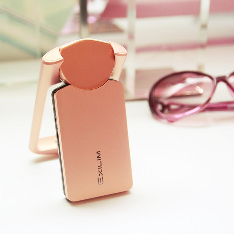 最新的自拍神器,女生必备的自拍神器