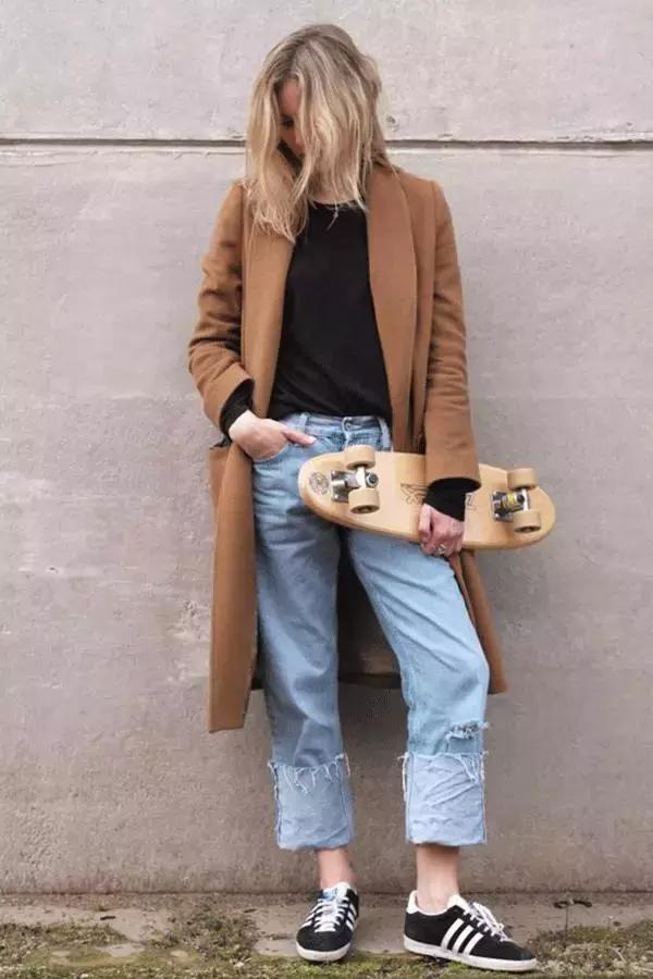 杨幂同款小白鞋阿迪达斯,杨幂小布鞋