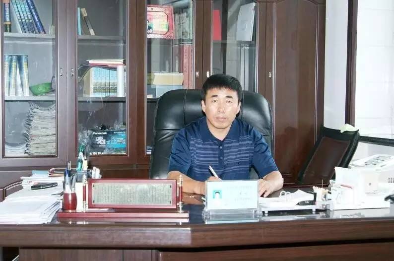 聚焦两会政协委员谈报告,聚焦两会区人大代表热议工作报告