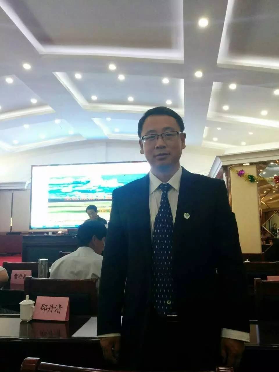 聚焦两会政协委员谈报告,聚焦两会区人大代表热议工作报告