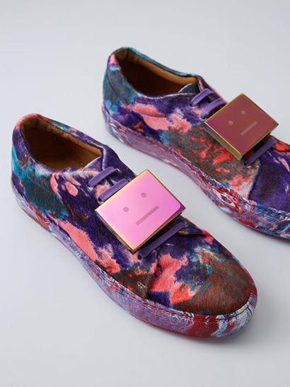 时髦穿搭跟普通穿搭,时髦起来毫不费力