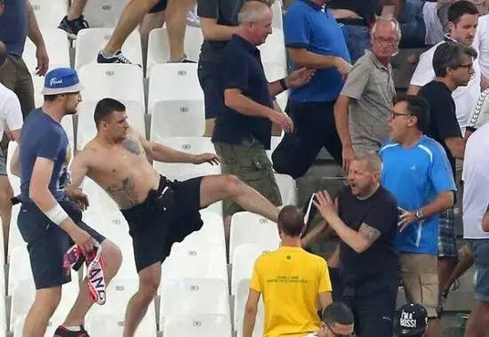 俄罗斯足球到底有多厉害,俄罗斯足球流氓组织