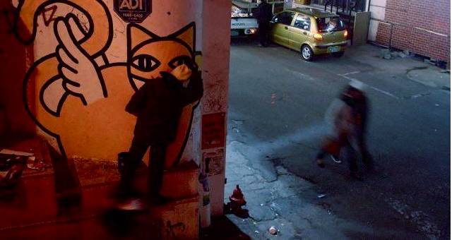 有一个街头艺术家把一只猫涂遍了巴黎,后来它遍布了全世界