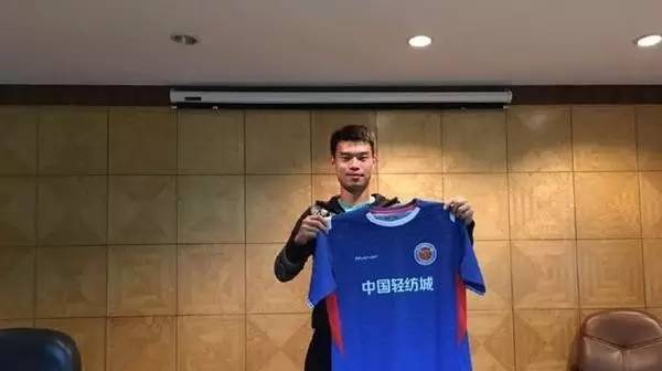 中甲德比新看点！绿城旧将王凯加盟浙江毅腾！