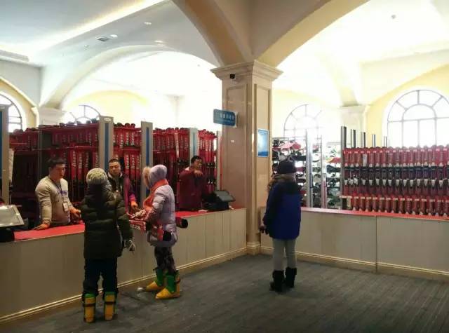 哈尔滨冬天免费玩雪的地方,哈尔滨冰雪旅游春节