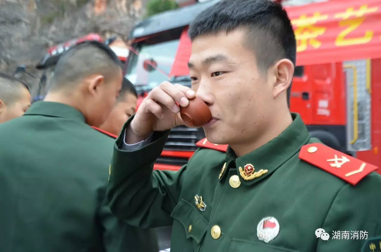 「新闻多看点」｜衡阳消防主官带队突击夜查足浴休闲场所消防安全；邵阳消防昼夜突查足浴店依法查封13家火患单位……